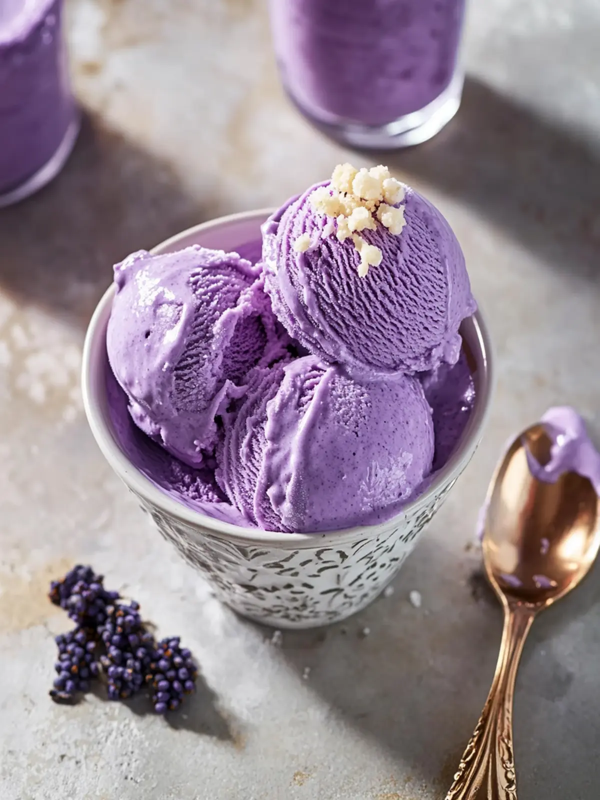 Ube-Eiscreme